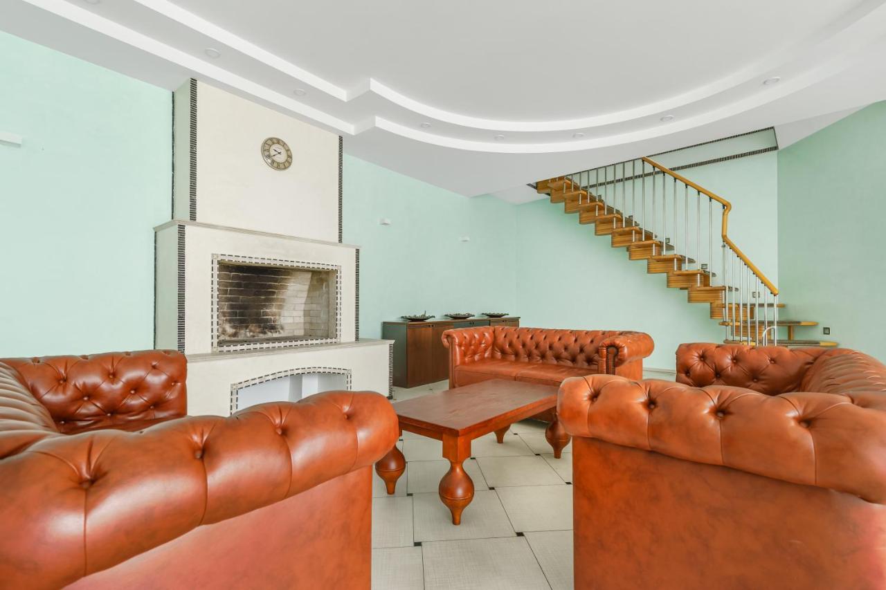 Deribasivska Cozy 4-Room Apartment Odesa Exterior photo