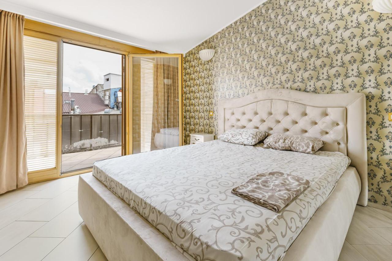 Deribasivska Cozy 4-Room Apartment Odesa Exterior photo